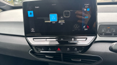 Volkswagen ID.3 150kW Family Pro Performance 58kWh 5dr Auto Electric Hatchback